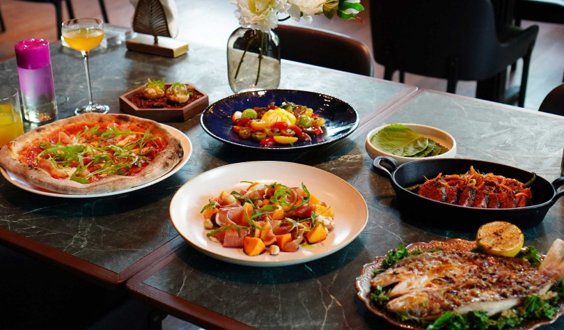 Westwood的餐點融合美西常見的美、墨、韓、義等菜系特色，並提供經典與創意各半的調酒酒單。