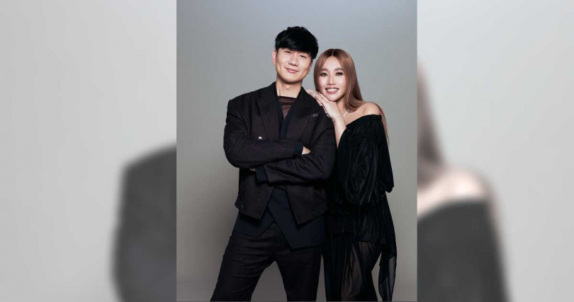 兩人首次作品合作，宣布推出全新單曲〈在月蝕裡抱緊我〉。（圖／JFJ PRODUCTIONS）