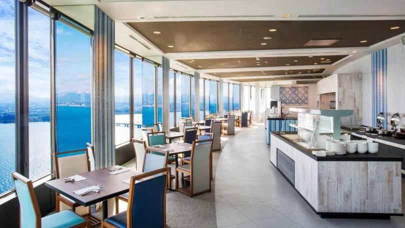 坐落於琵琶湖畔的「琵琶湖大津王子飯店」擁有一覽無遺的全湖景觀。(圖/樂天旅遊提供)