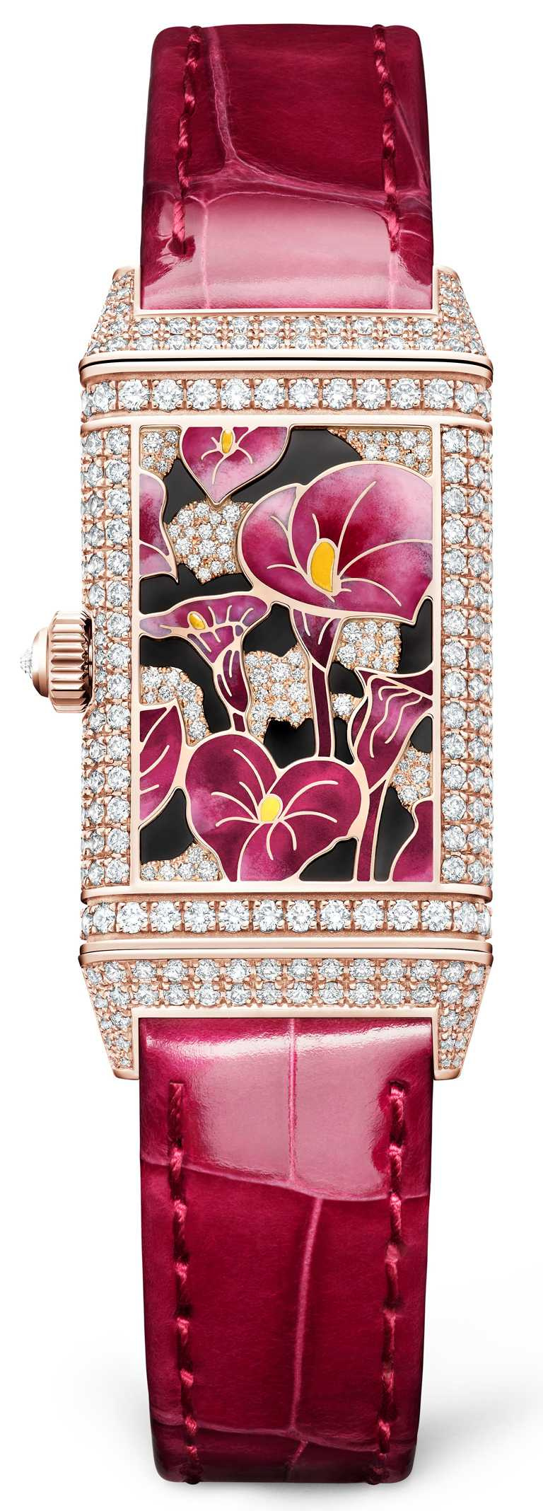 Jaeger-LeCoultre「Reverso One Precious Flowers」翻轉系列珍稀花卉腕錶，Pink Arums粉紅海芋款╱3,320,000元。（圖╱台北101提供）