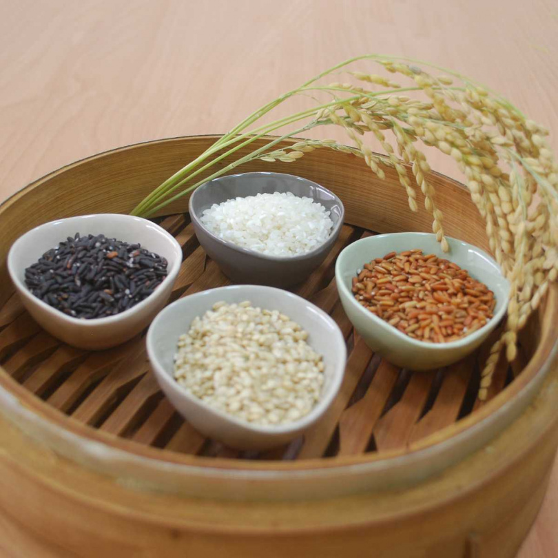 「三光米」與田中馬合作，推出白米、糙米聯名包，與精選的黑米與紅米等商品。（圖／田中馬提供）  