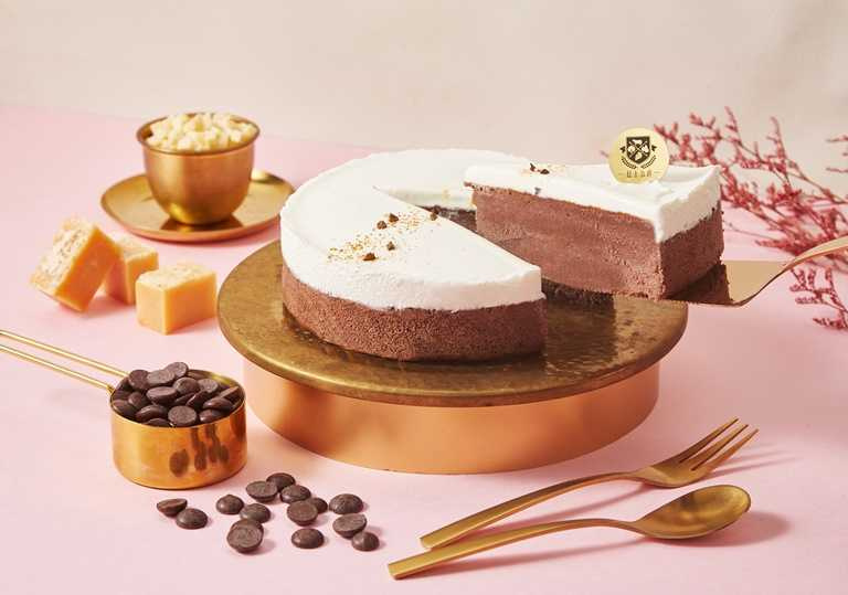 起士公爵同步推出「流金黑巧輕乳酪蛋糕」給喜歡巧克力的媽咪！