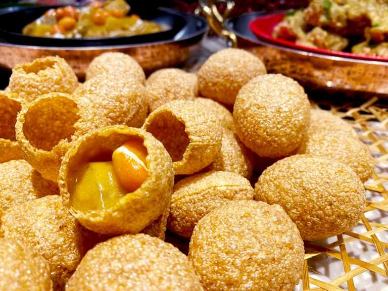 百宴自助餐廳推出香脆可口「印度酥脆餅」。