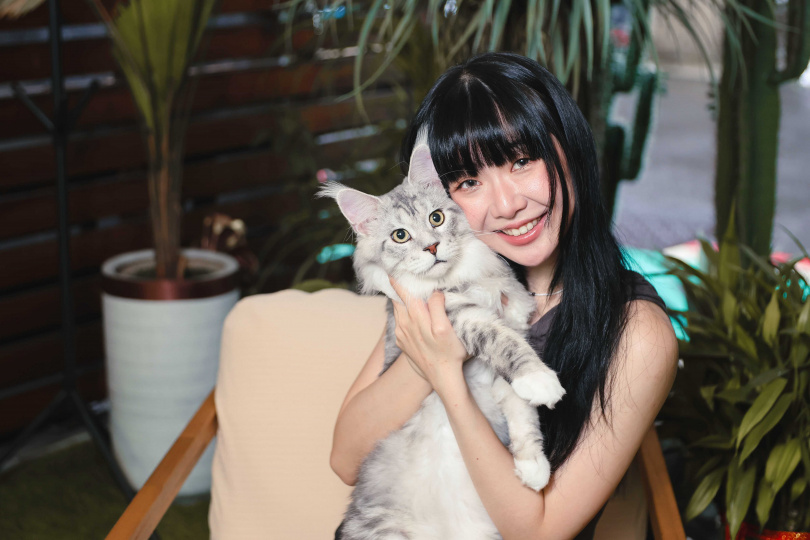 Brenda養的亞瑟雖然大隻，但個性相當好相處。（圖／楊澍、侯世駿攝）