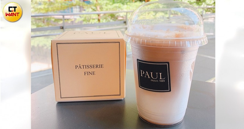 甜點店PAUL推出享用甜點輕食，可享咖啡半價折扣。