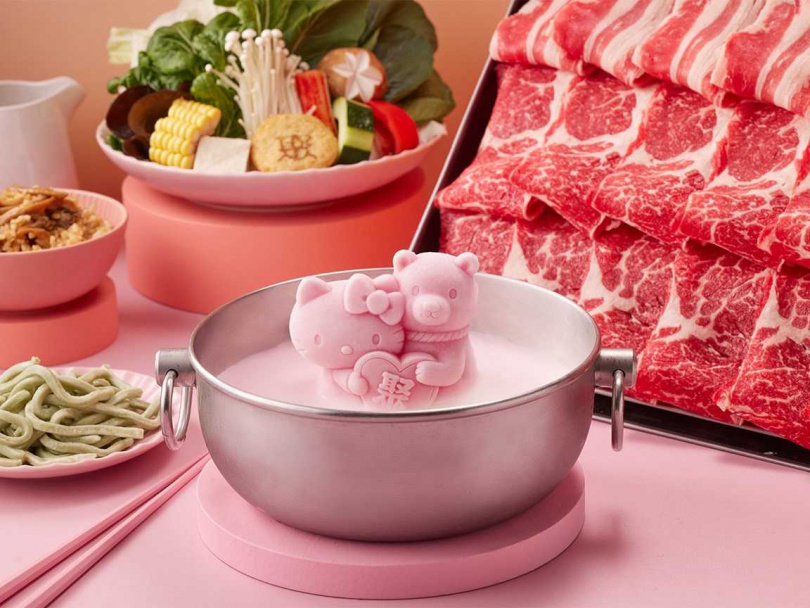 聚攜台灣三麗鷗，推出聚萌粉紅牛奶鍋，年底前消費任一主餐加價99元可升級享用。