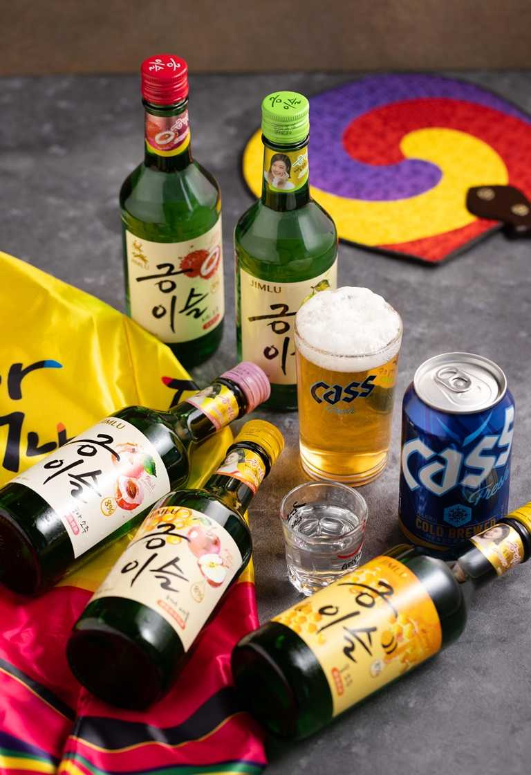 店內也提供多款韓國啤酒、燒酒。