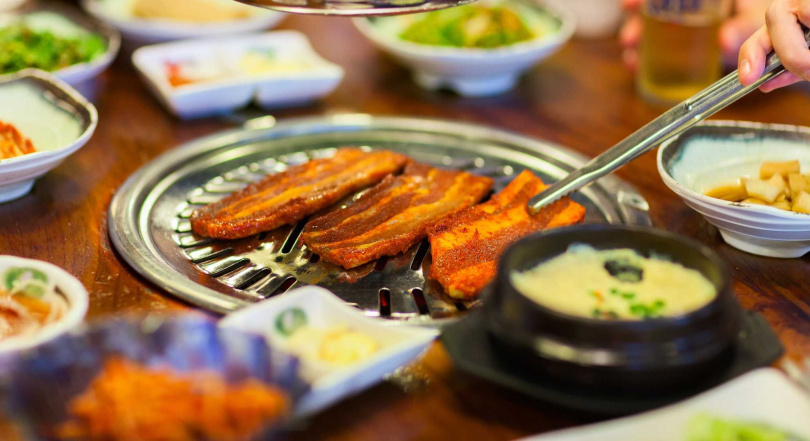   韓國風味烤肉是許多遊客的最愛。（圖／燦星旅遊提供）