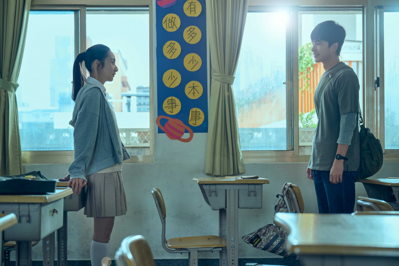 曾敬驊與李沐對影集得到好成績相當開心。(圖/Netflix提供)