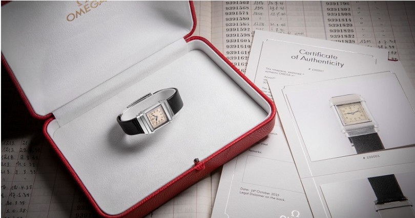 歐米茄宣佈，針對超過30年的歐米茄腕錶推出全新真品證書，將促使古董錶市場更為活絡，同時也有助於品牌形象提升。（圖／歐米茄提供）
