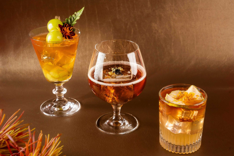 「SS Bar春・星空餐酒館」推出3款以茶入酒的立春調飲，左起為醉觀音、東方青堤、茶金。