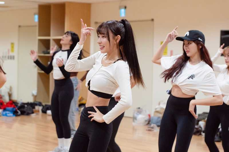 林襄比Yuri早加入小龍女,讓Yuri很安心什麼問題都可以直接請教她。