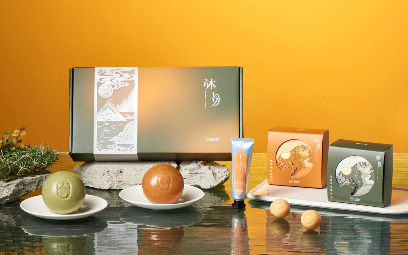 大春煉皂沐月香氛中秋禮盒／1,000元（圖／品牌提供）