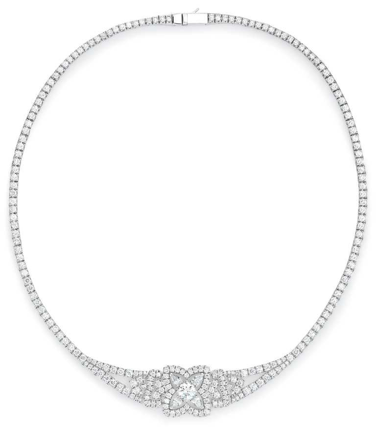 De Beers「Enchanted Lotus」高級珠寶鑽石項鍊╱預計2021年12月推出。（圖╱De Beers提供）