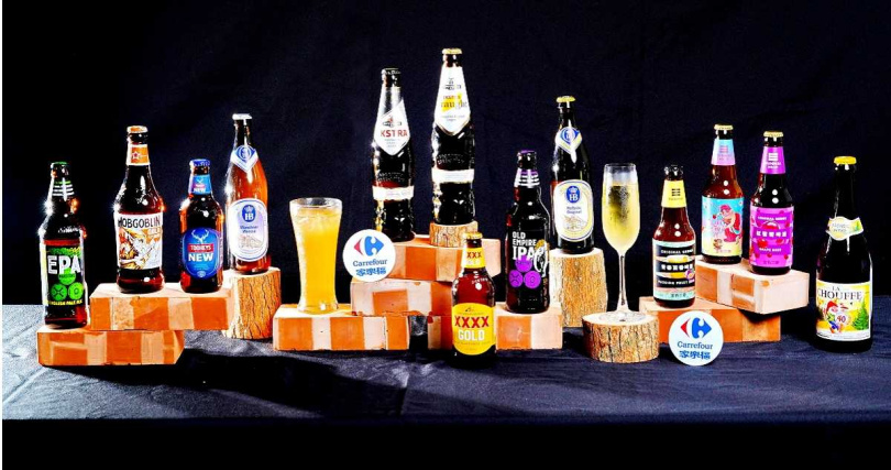夏日國際啤酒節品項從台灣釀製啤酒、日韓啤酒、歐陸精釀、水果特調、零酒精到烈性啤酒皆具。（圖／家樂福提供）