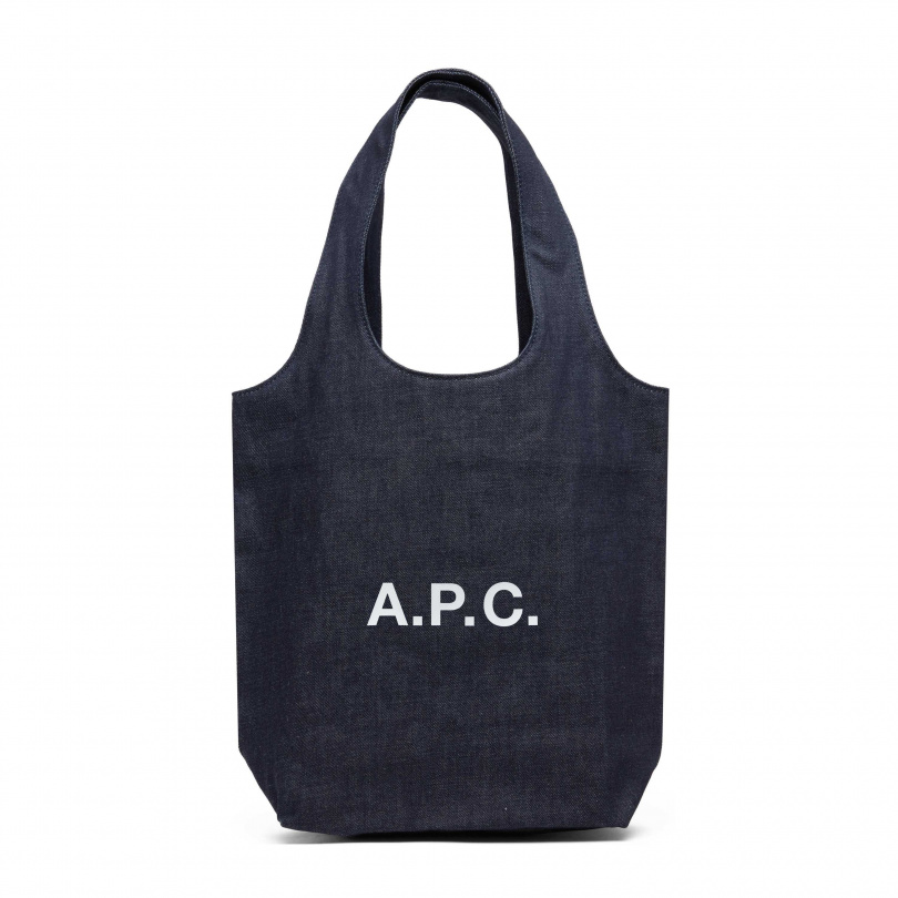 A.P.C.日本藍丹寧 NINON 小托特包/8,800元(圖/品牌提供)