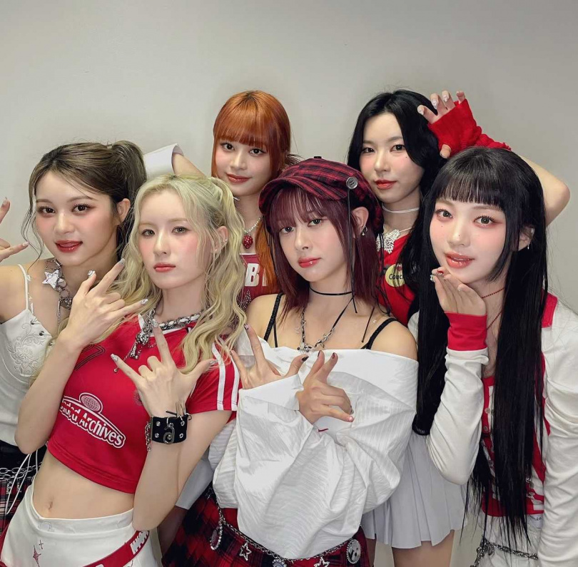 許媛媛（左起）、毓、NICO、XXIN、AYEON、采甄，推出新歌〈ACT LIKE THAT〉廣獲各界好評。（圖／天空娛樂提供）