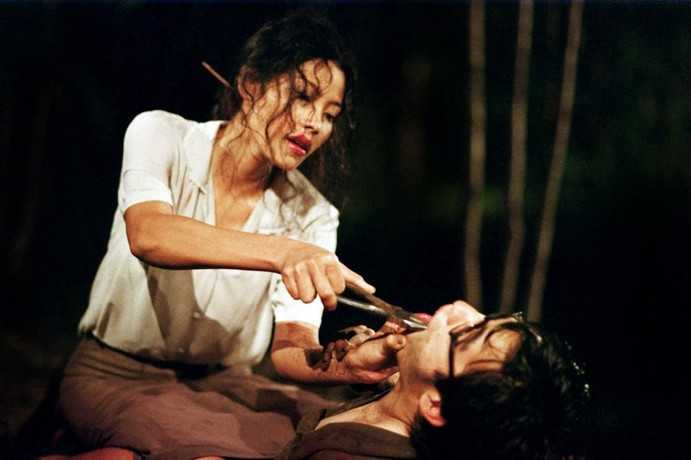 Mamee飾演的《邪降》潘老師堪稱泰國影史最具代表性的恐怖象徵。（圖／翻攝自網路）