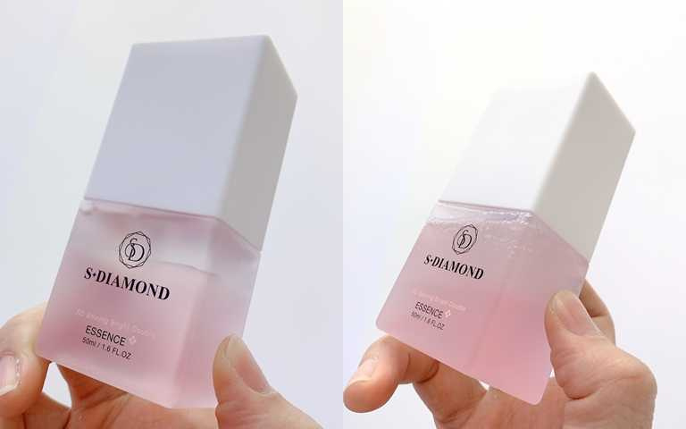 SD璀璨發光雙精華 50ml/980元 油水雙層質地,使用前先搖晃均勻,可以享受到滿滿潤澤度。(圖/吳雅鈴攝影)