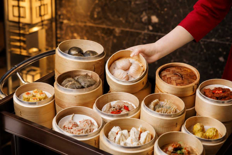 福粵樓餐飲回饋專案,平日午餐及晚餐推車港點全面68折。(圖片提供/福容飯店)