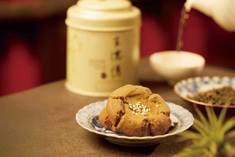 中秋限定古樹紅茶小團鬆點。（圖片提供／王德傳）