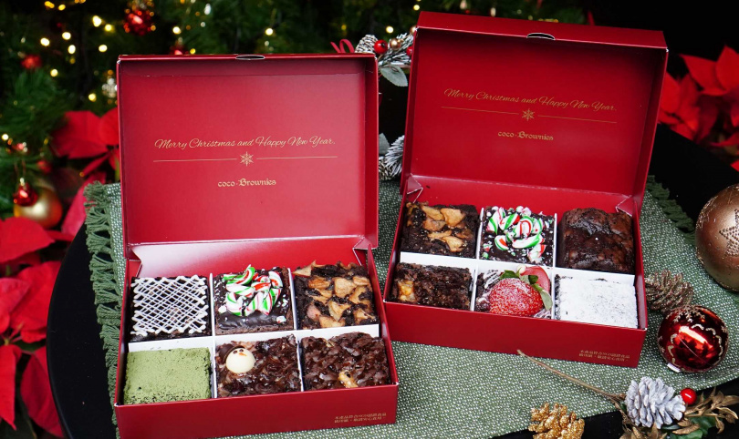 耶誕版本經典禮盒共兩款全新上市，採復古華麗包裝與耶誕限定版本布朗尼，讓送禮更多變化。（圖／魏妤靜攝）