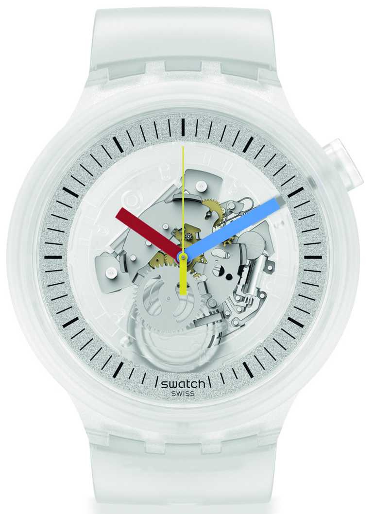 Swatch「Clearly Bold」腕錶，47mm╱3,450元。（圖╱Swatch提供）