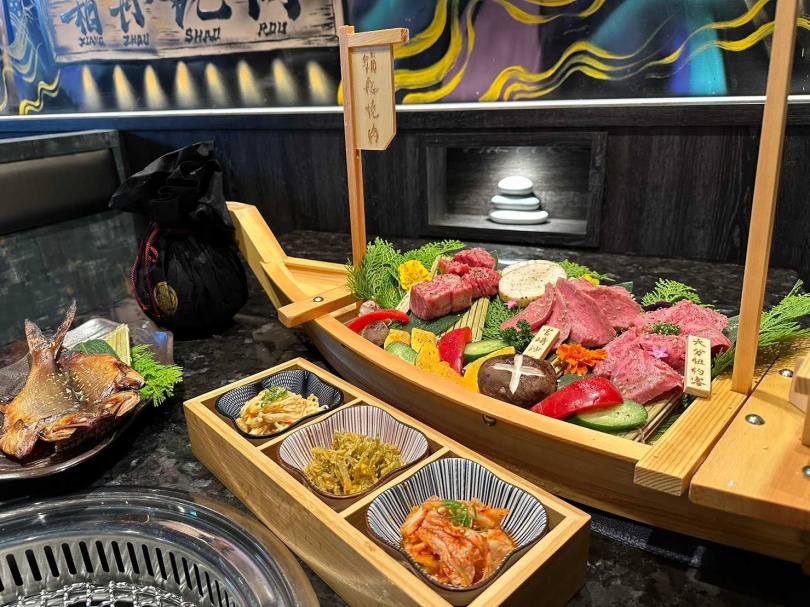 元泰餐飲集團開創新品牌箱舟燒肉，主打日本三大和牛，和牛盛和一次都品嚐！