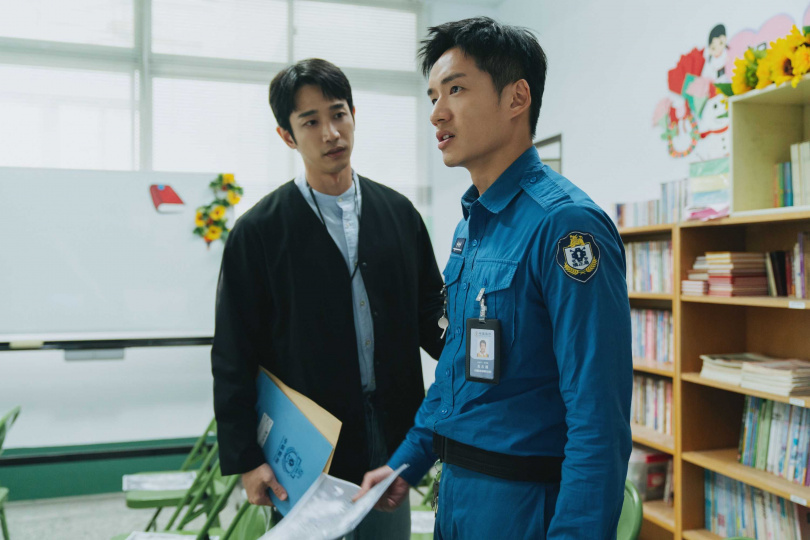 毒舌教誨師劉以豪語出驚人震懾三菜鳥。(圖/愛奇藝國際版、壹壹影業提供)