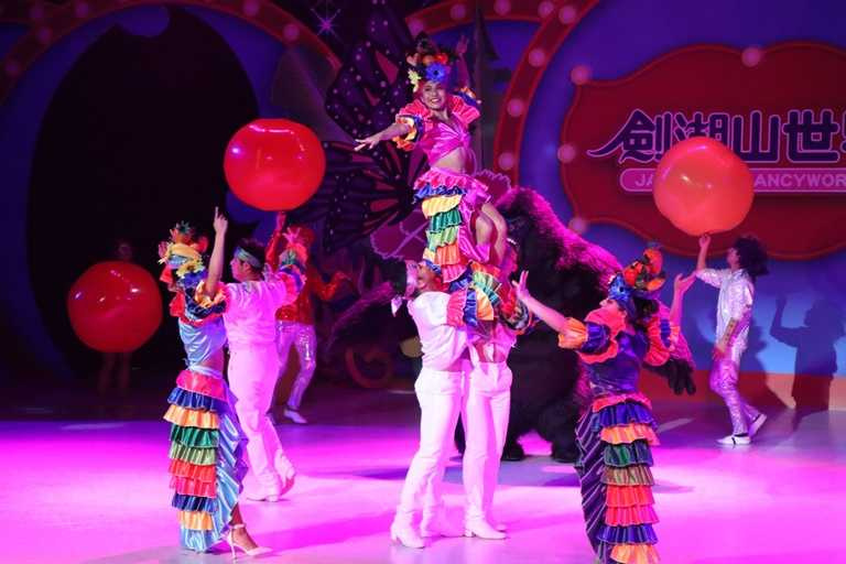 彩虹劇場「拉丁美洲狂歡慶典」，廣受好評讓許多人指定一看再看！