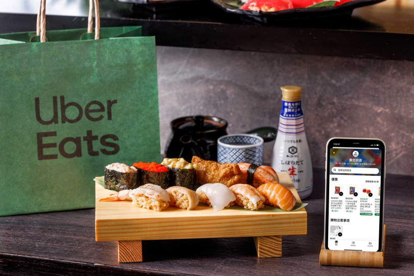 全台首間 DON DON DONKI 「鮮選壽司」自10月起獨家上架 Uber Eats，並與 Uber Eats 合作推出限定「10貫套餐 199 元」優惠。