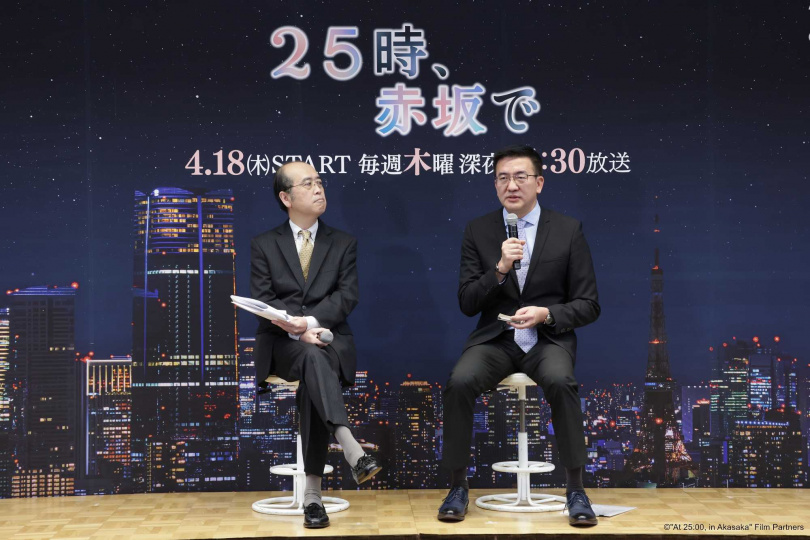 東京電視台國際事業室長齊木裕明（左）、杰德影音GagaOOLala執行長Jay林志杰（右）一同出席記者會。（圖／GagaOOLala提供）