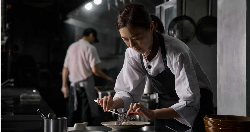 雅室牛排董事長Sophie傳承經典味道。（圖／雅室牛排提供）