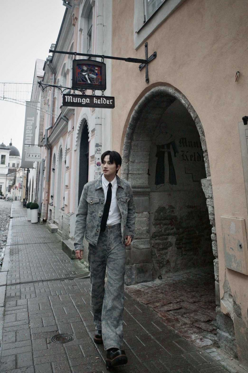 塔林的建築物風格，讓范少勳感覺很像在童話故事裡面。（圖／冬候鳥電影、文策院）