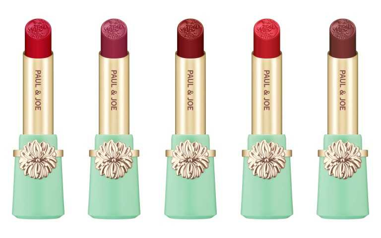 PAUL&JOE西洋菊柔光透潤唇膏3g／650元（不含盒）。（圖／品牌提供）