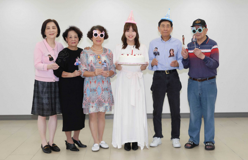 本月壽星陳佩賢，受邀擔任紅心字會「永飽安康」公益大使。（圖／紅心字會提供）