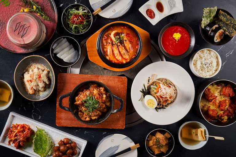 虎三同「全韓套餐」主要以非燒肉的各種韓食為主。