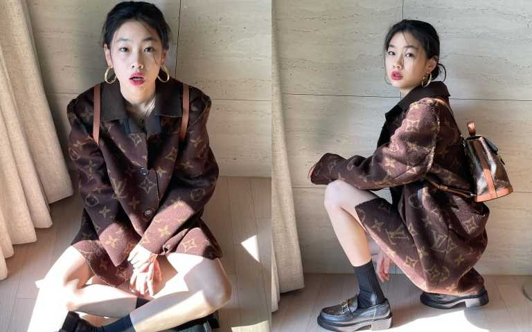 韓國超模兼女演員鄭浩妍Ho-Yeon Jung身著路易威登LV全套服裝，展演時尚！（圖／品牌提供）