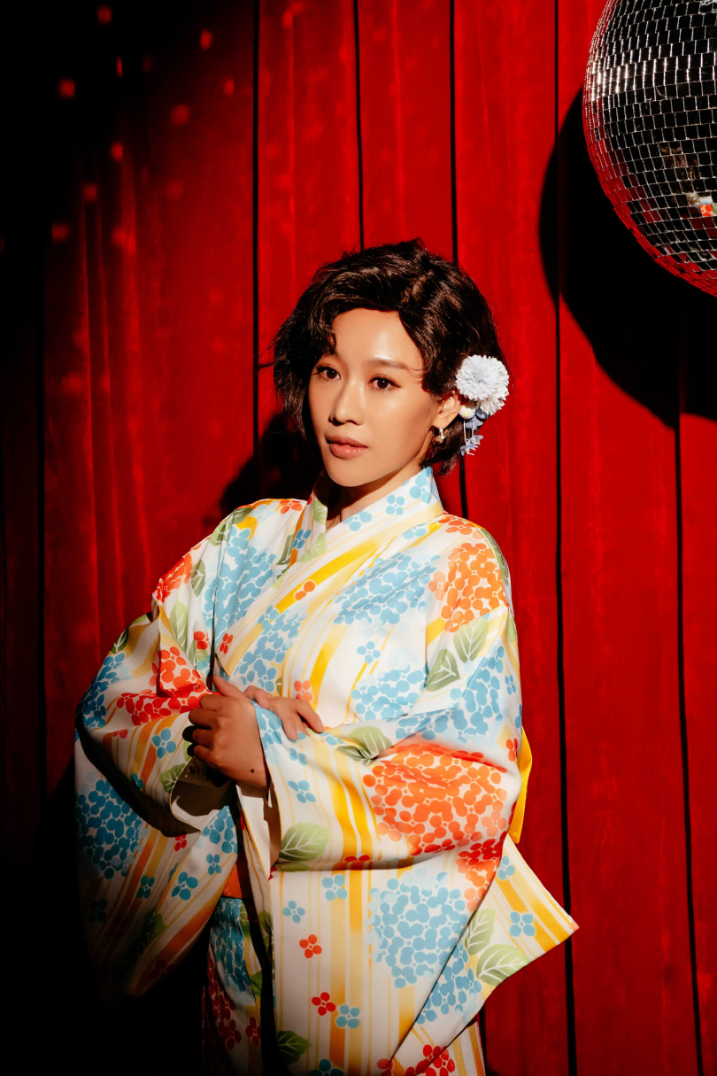 《櫻子媽媽與他的三個男人》方宥心擔任女主角演繹櫻子媽媽30年的歲月。（圖／瘋戲樂工作室提供）