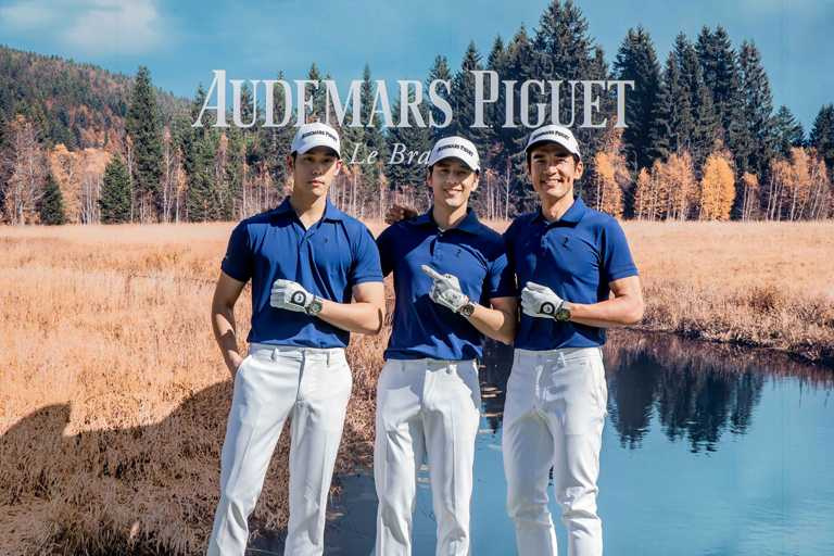 （由左至右）周予天、胡宇威、楊一展，佩戴AP最新「皇家橡樹離岸」型錶款，為「AP愛彼盃高爾夫大師賽」帥氣開球。（圖╱AP提供）