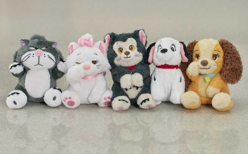 迪士尼貓狗系列吊飾共有5款，是不是可愛到應該全部收集？（圖／ROBINMAY提供）