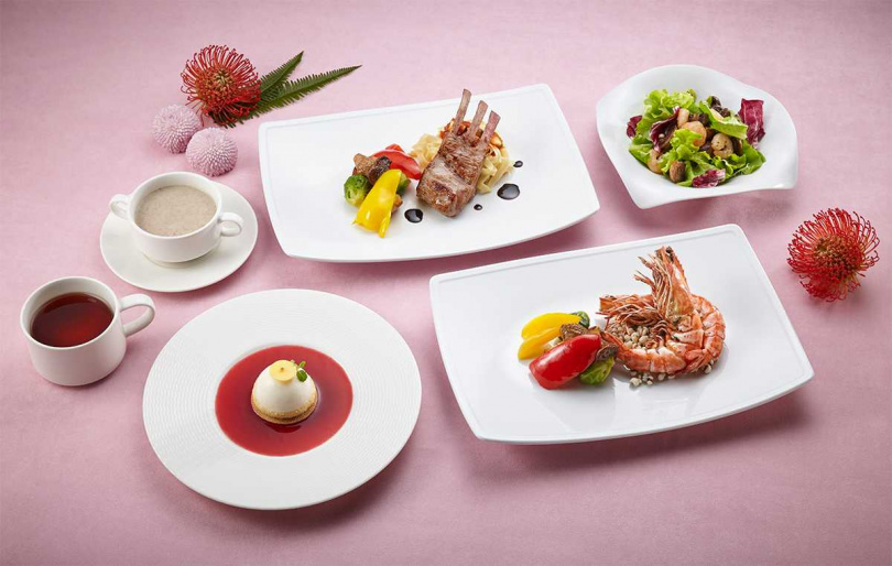 The Chapter Café「春聚套餐」有四款豪華海陸主菜提供選擇。（1,080元+10%起／人）
