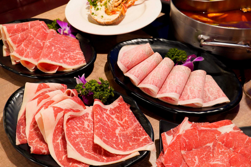 新馬辣PLUS+多款國際頂級認證肉品與海鮮無限量吃到飽(圖/馬辣集團 提供)
