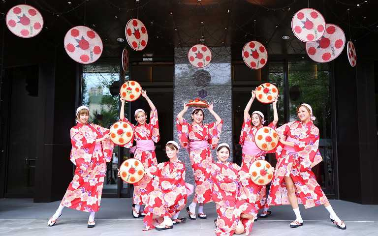 山形縣著名花笠舞表演，現場驚喜呈現動感的活力舞蹈！