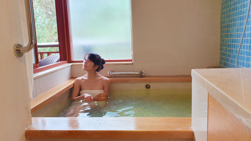 福容大飯店福隆擁有「海洋深層溫泉」，全台唯一氯化物氫鹽海洋溫泉，被綠蔭樹林圍繞的VILLA風呂湯屋。