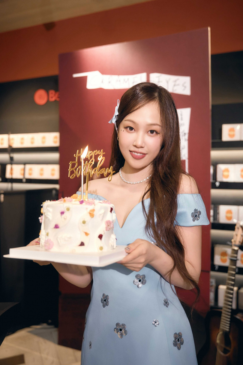 安吉迎來生日,特別感謝粉絲的陪伴。(圖/索尼音樂提供)