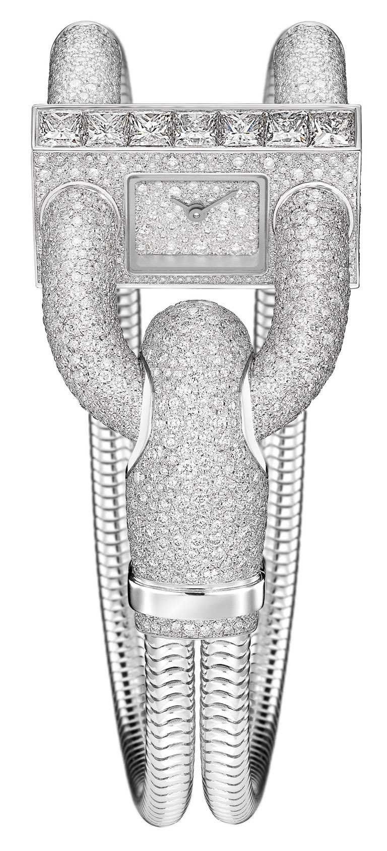Van Cleef & Arpels「Cadenas」系列白金鑽石腕錶╱5,100,000元。（圖╱Van Cleef & Arpels提供）