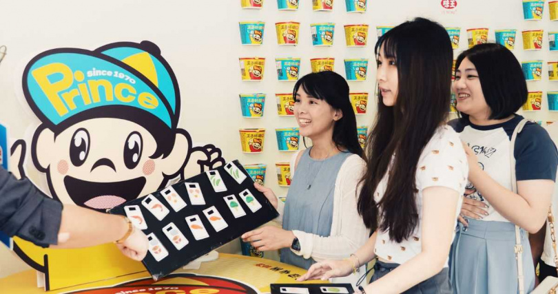 【味王 王子麵】即日起快閃南西誠品5日 互動拿杯麵！（圖／味王提供）