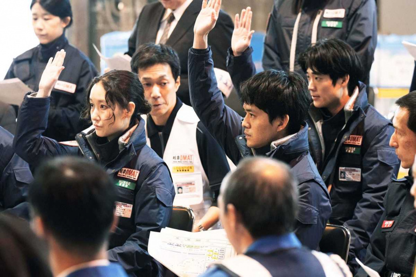 災害派遣醫療團隊「DMAT」負責前線救援，以搶救乘客性命為優先。（圖／天馬行空提供）