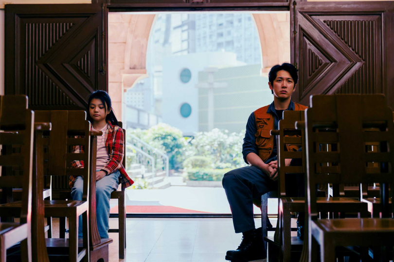 《我未許願先吹蠟燭》梅靜妍(左)與柯震東。(圖/華映娛樂)